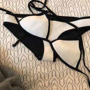 Triangl bikini